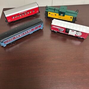 4 - O Gauge train cars - Classics included - one money gets all